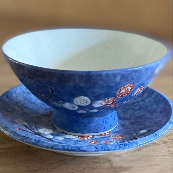 Asian bowl hand painted flowers footed bowl Japanese style. - Picture 10 of 10